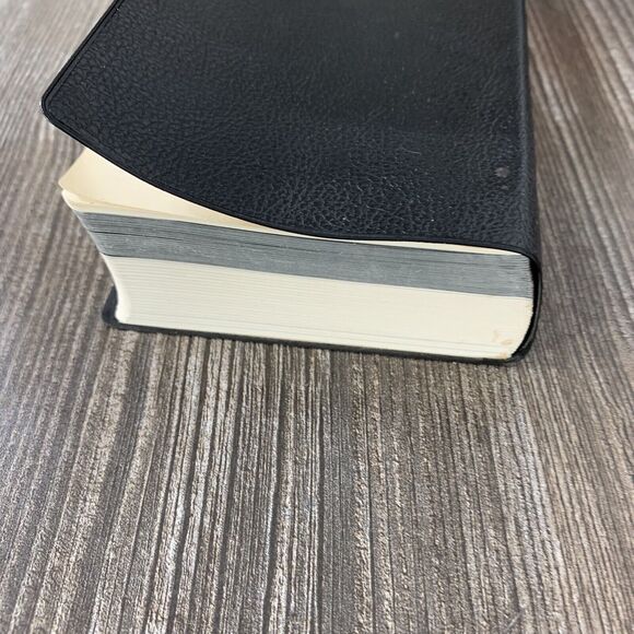 National Audubon Society Field Guide to Insects and Spiders : North America - Picture 4 of 12